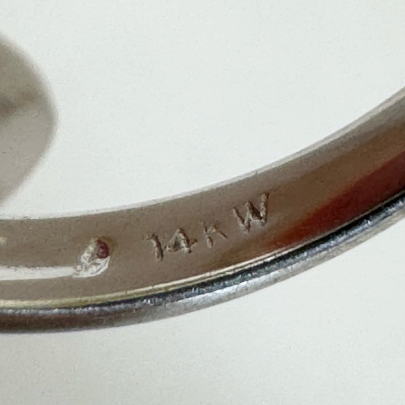 EFFY 14K White Gold Vintage signed BH Blue Topaz Ring Sz 7.25 - Picture 8 of 11